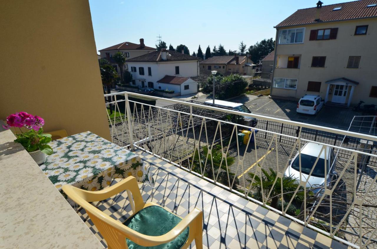 רוביני Aneli Rooms & Apartament מראה חיצוני תמונה