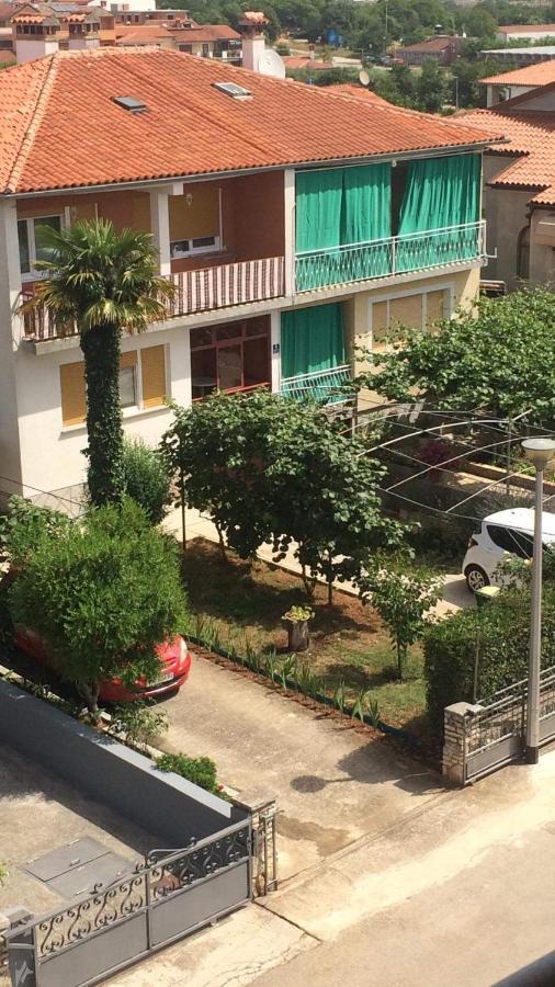 רוביני Aneli Rooms & Apartament מראה חיצוני תמונה