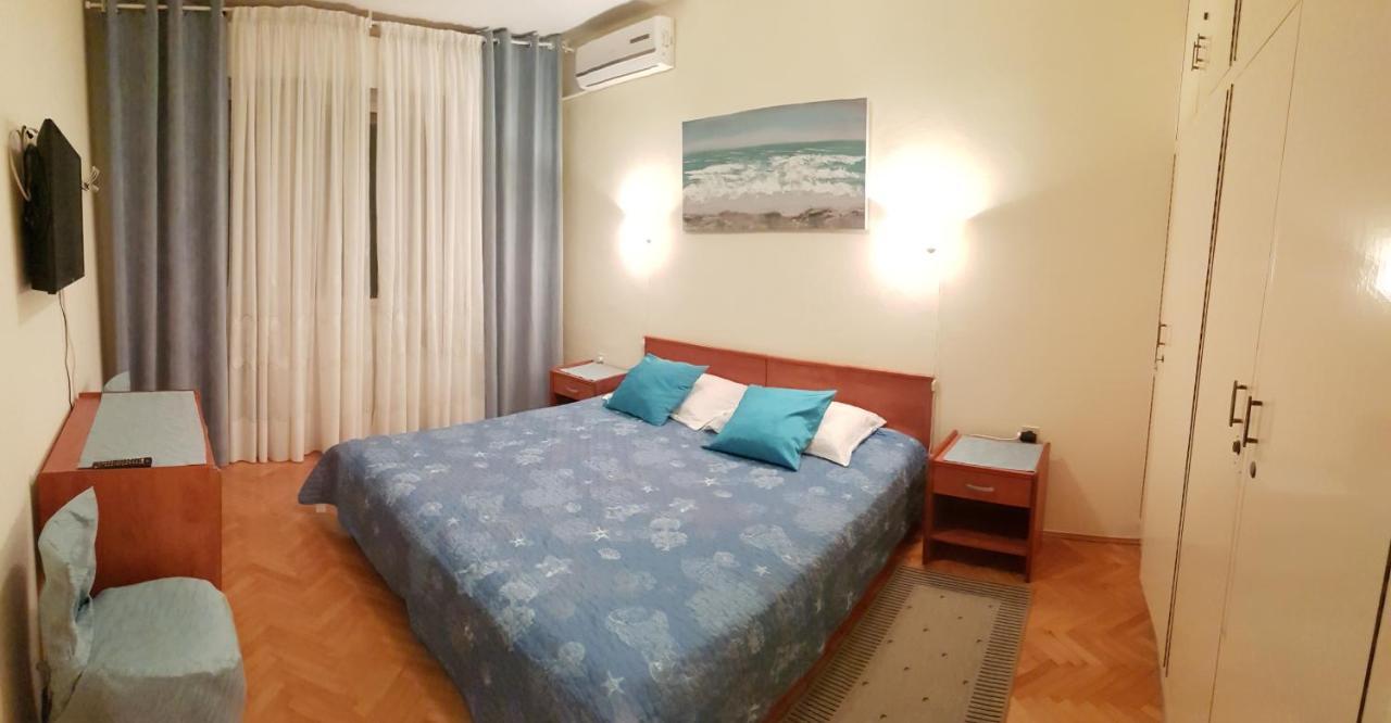 רוביני Aneli Rooms & Apartament מראה חיצוני תמונה