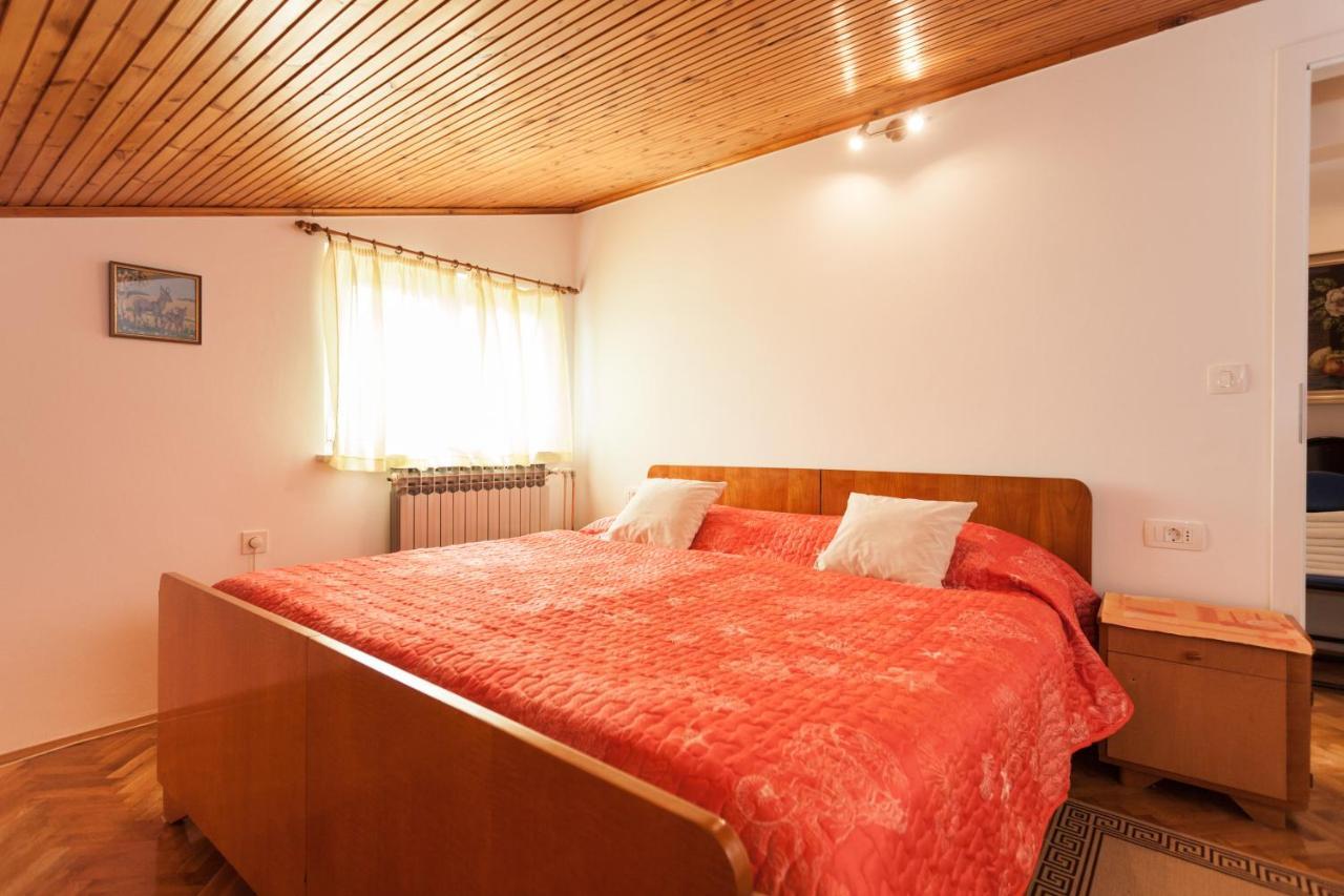 רוביני Aneli Rooms & Apartament מראה חיצוני תמונה