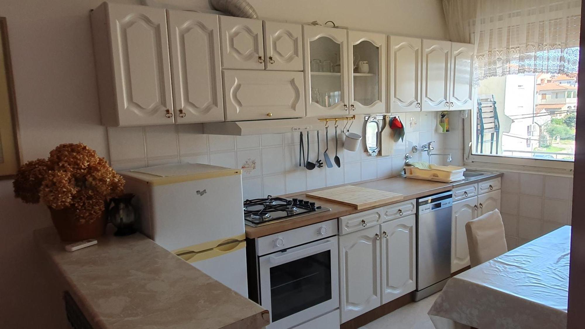 רוביני Aneli Rooms & Apartament מראה חיצוני תמונה